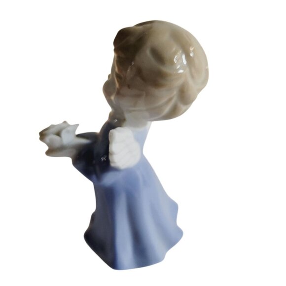 Christmas Angel Boy and Rose Sanmyro Japan Figurine with Original Label 1960s - Picture 5 of 9